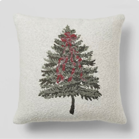 Studio McGee Other - New Woven Tree Square Throw
Pillow - Threshold designed with
Studio McGee 20X20